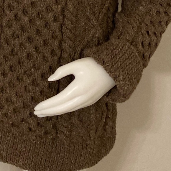 Vintage Sheila Handknits 100% Irish Wool Brown Fisherman’s Sweater Large - Picture 9 of 9